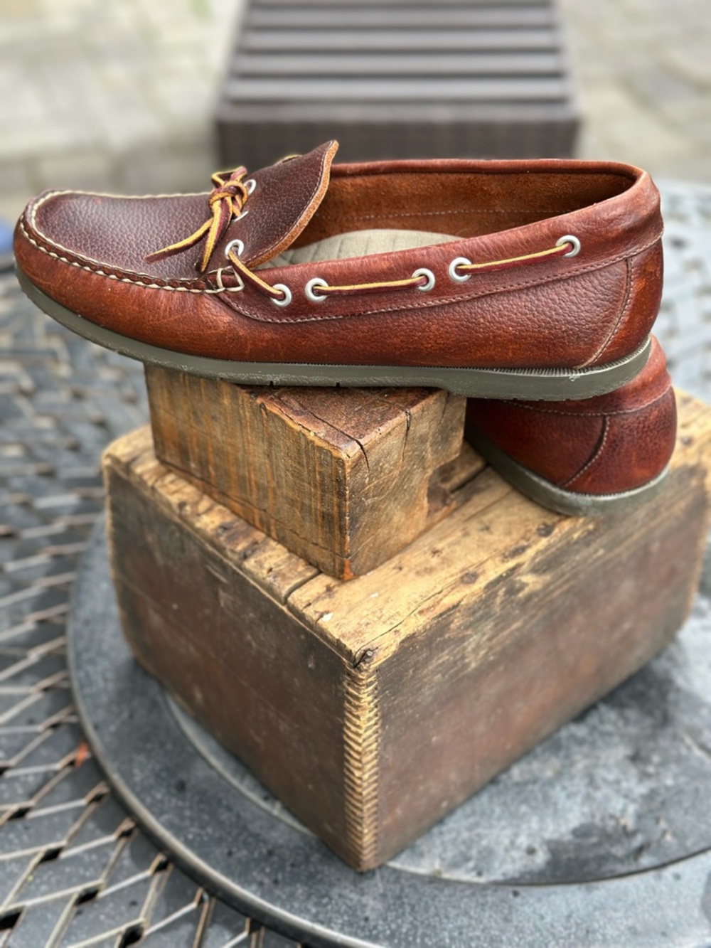 LL Bean Men's Brown Leather Moccasin Boat Shoes Loafers - Picture 4 of 8